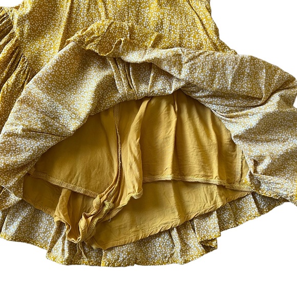 Princess Polly Romper Dress Mini White Dotted Floral Print Yellow Gold Sz 4 - Picture 4 of 6